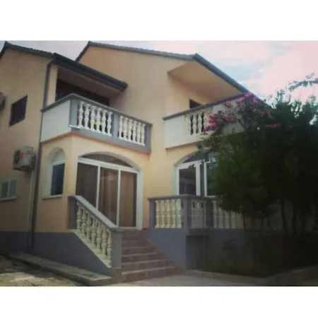 Apartment Studio 2+2 *